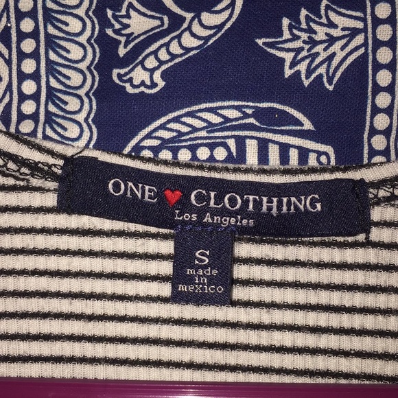 Striped Romper - Picture 4 of 5